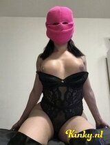 Sara - mistress here/passive and active / bare anal party